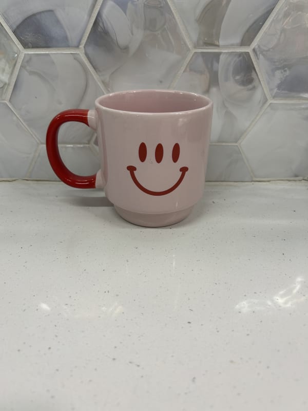 Glossier mug