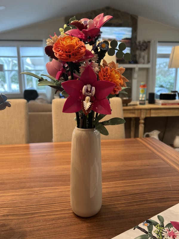 Lego Botanicals Pretty Pink Flower Bouquet 
