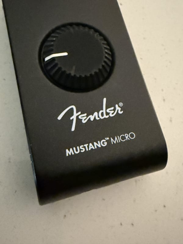 Fender Mustang Micro