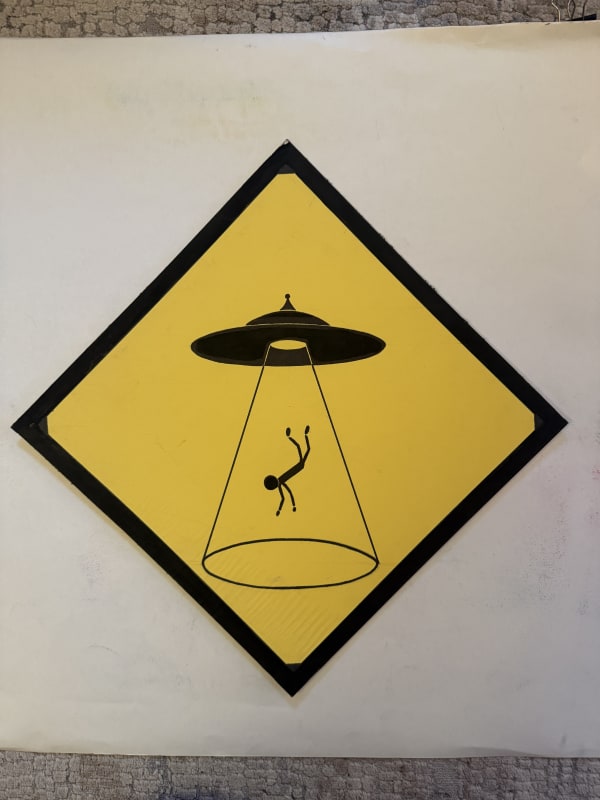 Attention, alien abduction.