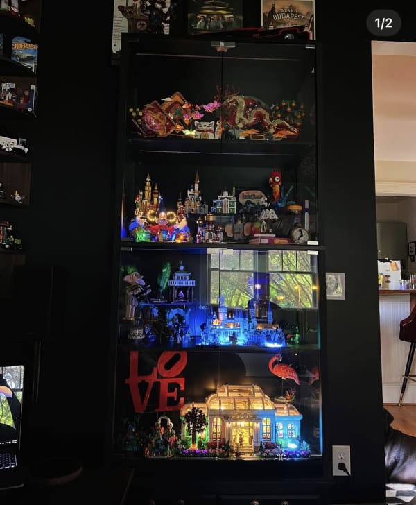 Briksmax lego lighting shelf 