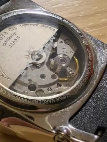 It is fascinating to see how these automatic movements do their thing.  Here is the Japanese made Myota 21 Jewels movement doing its thing.