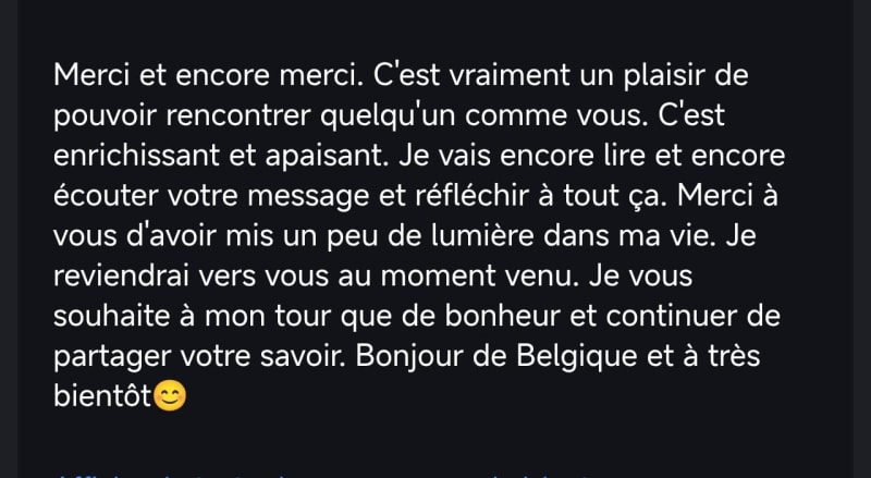 Capture du message d’une cliente : après une guidance. Merci à vous d’avoir mis un peu de lumière dans ma vie.
