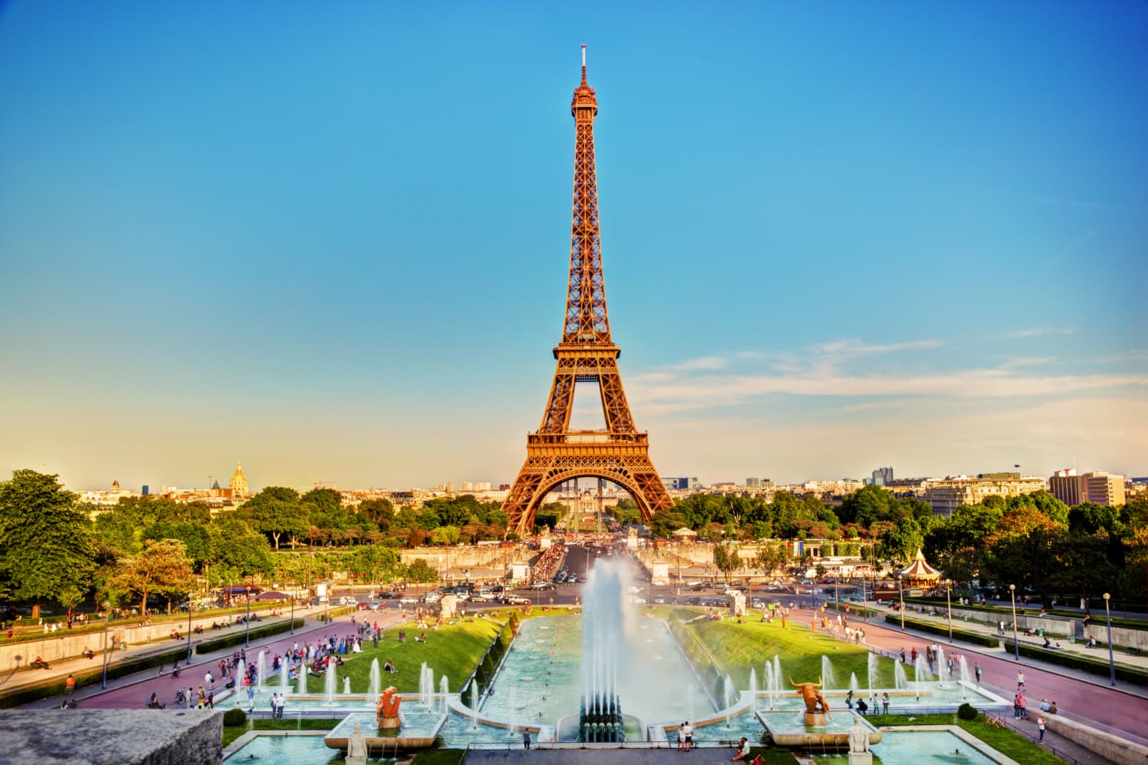 WINTER MAGIC IN PARIS