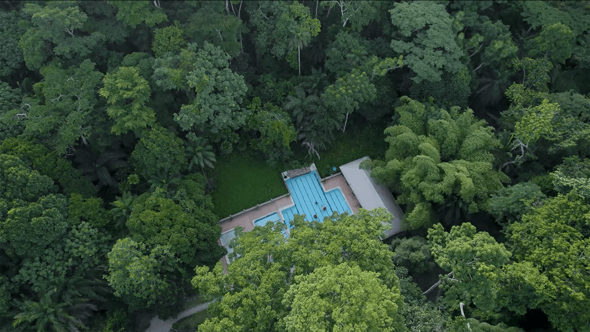  CHRISTMAS WONDERLAND IN IKOGOSI WARM SPRING RESORT