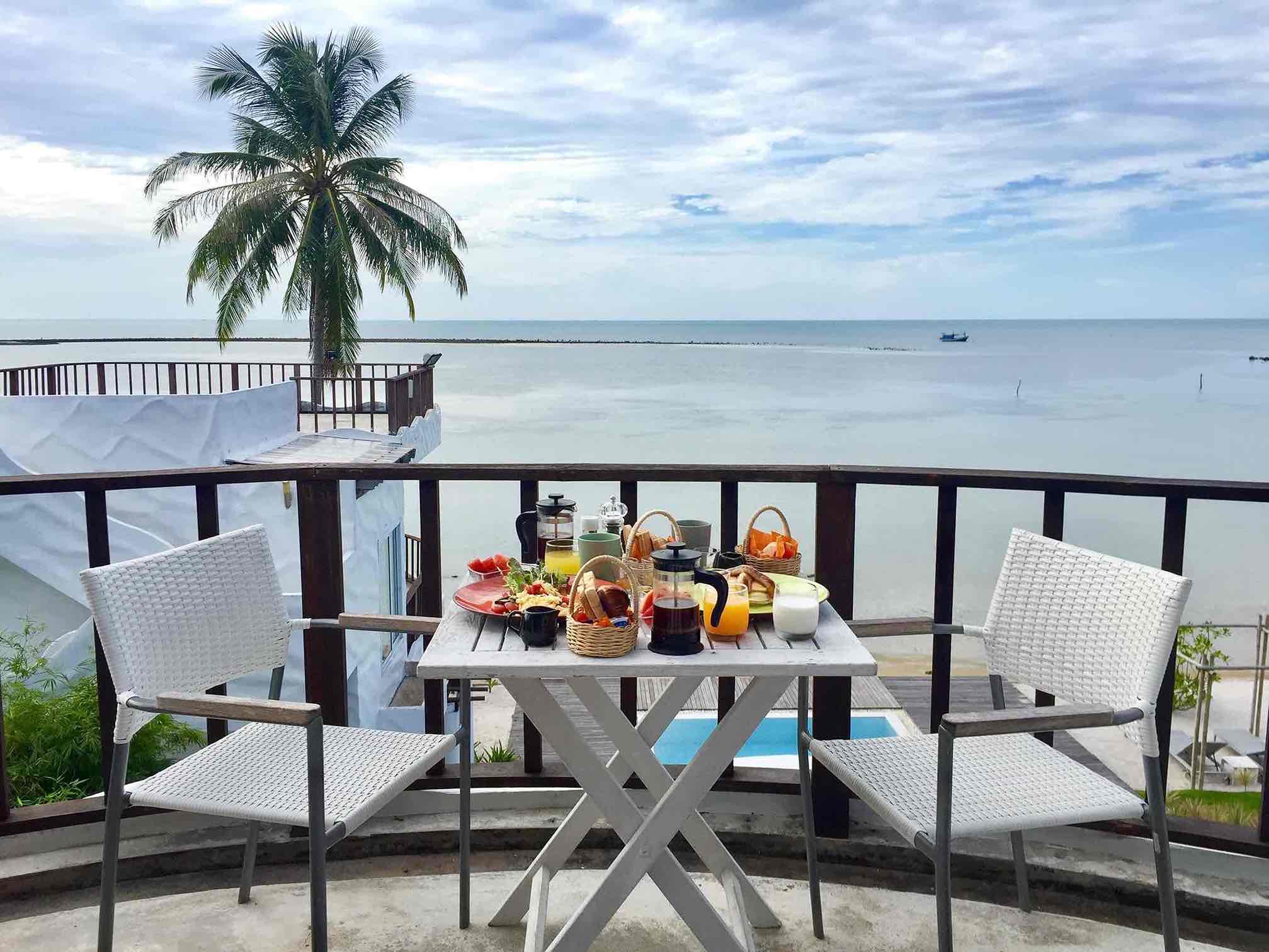EXTRAORDINARY MAURITIUS SUMMER GLAMOR