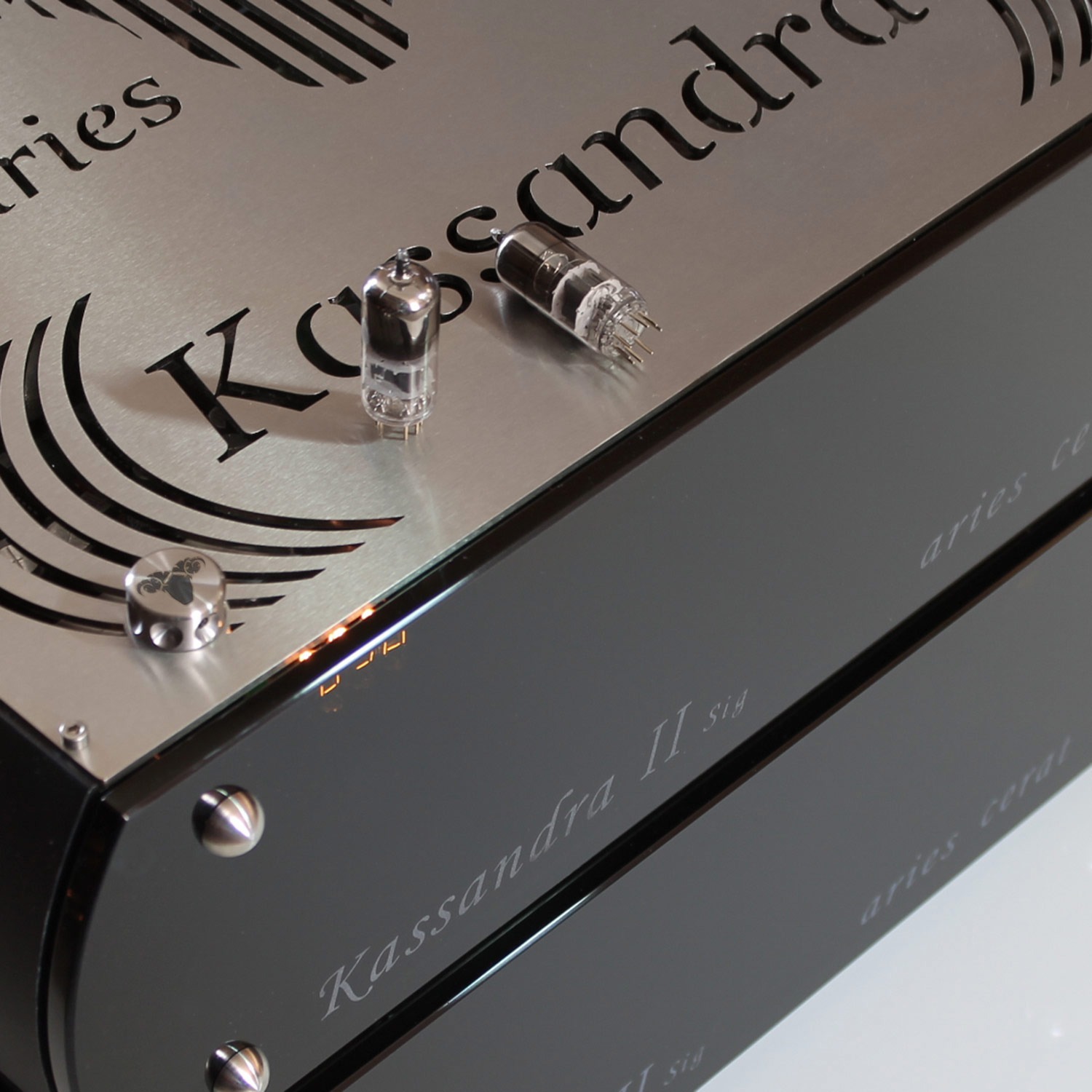 Kassandra Signature
