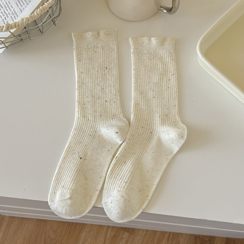 Vớ Cổ Trung Nữ Êm Basic Dệt Gân Nhún Màu Kem - Tất Cotton Phối Đồ Phong Cách Hàn Quốc