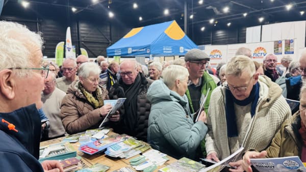 Grijze golf overspoelt SVR Campingbeurs in Hardenberg