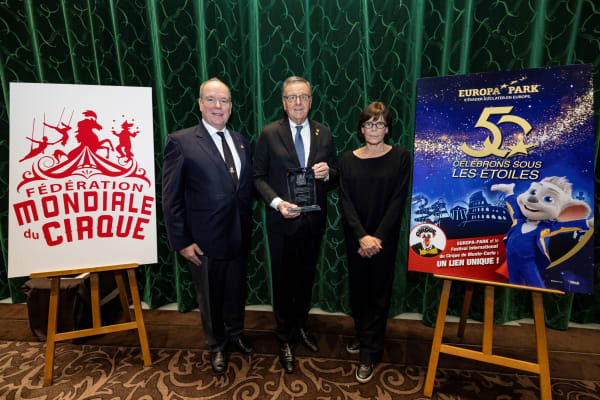Roland Mack (Europa-Park) ontvangt de hoogste circus-onderscheiding