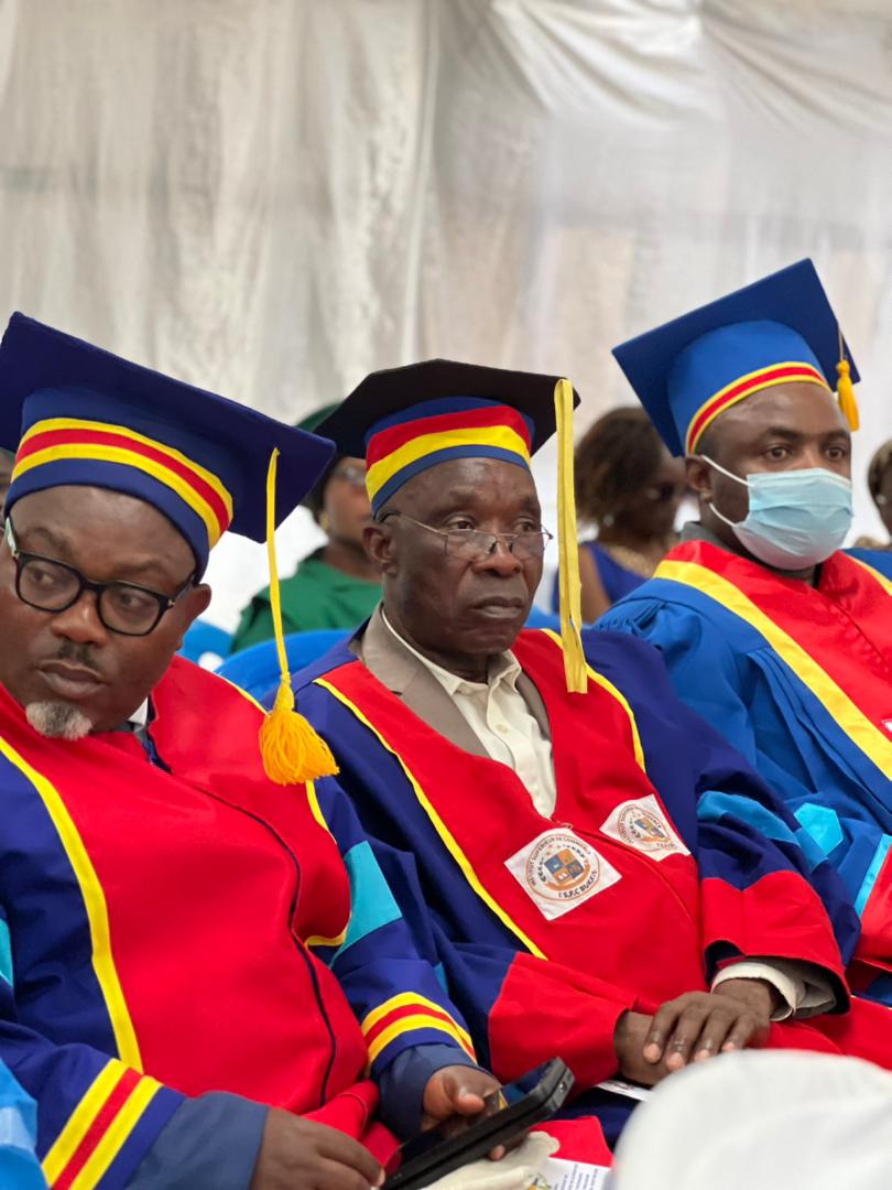 Étudiant UDDAC souriant