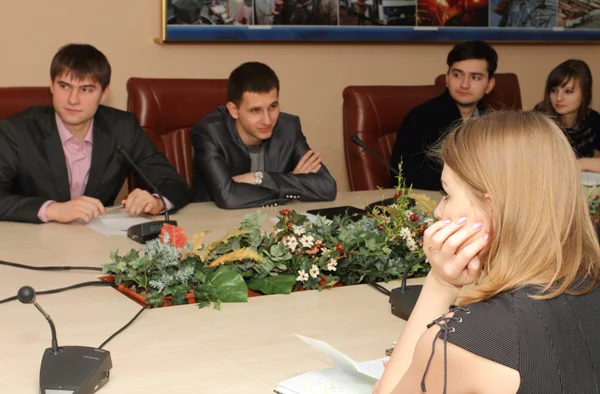 Міжнародна Конференція: «СОЦІАЛЬНА СПРАВЕДЛИВІСТЬ: ГІДНА ПРАЦЯ ТА СОЦІАЛЬНИЙ ЗАХИСТ», 19 лютого 2013 р., м. Київ