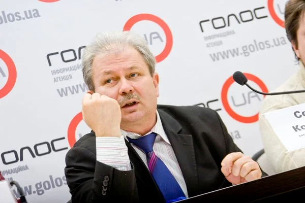 Зустріч Голови ФПУ Ю.Кулика з Головою правління Держфонду сприяння молодіжному житловому будівництву   Л.Рисухіним, 29 січня 2013 р.