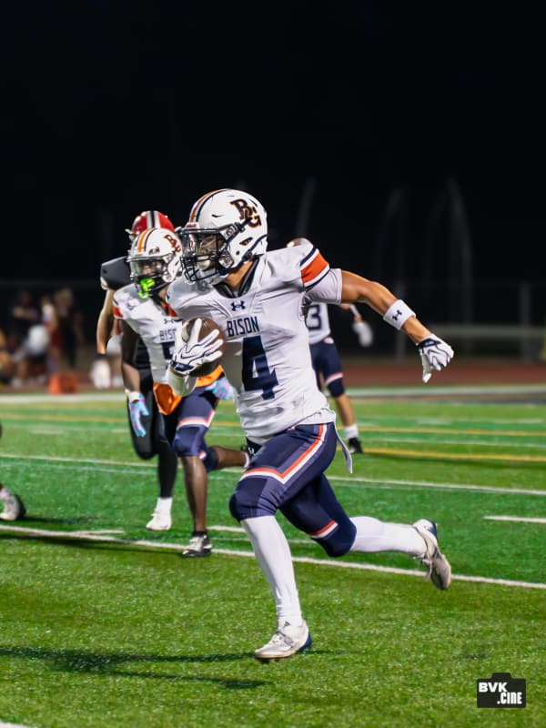 VAR BOYS FB | vs Deerfield