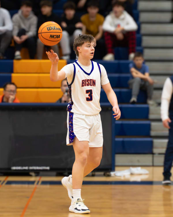 VAR| Boys Basketball | BG vs West Chicago