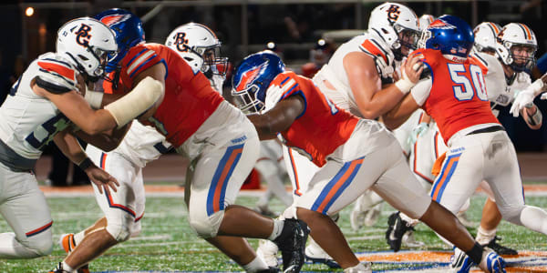 BOYS VAR FB - vs Hoffman Estates-2.jpg