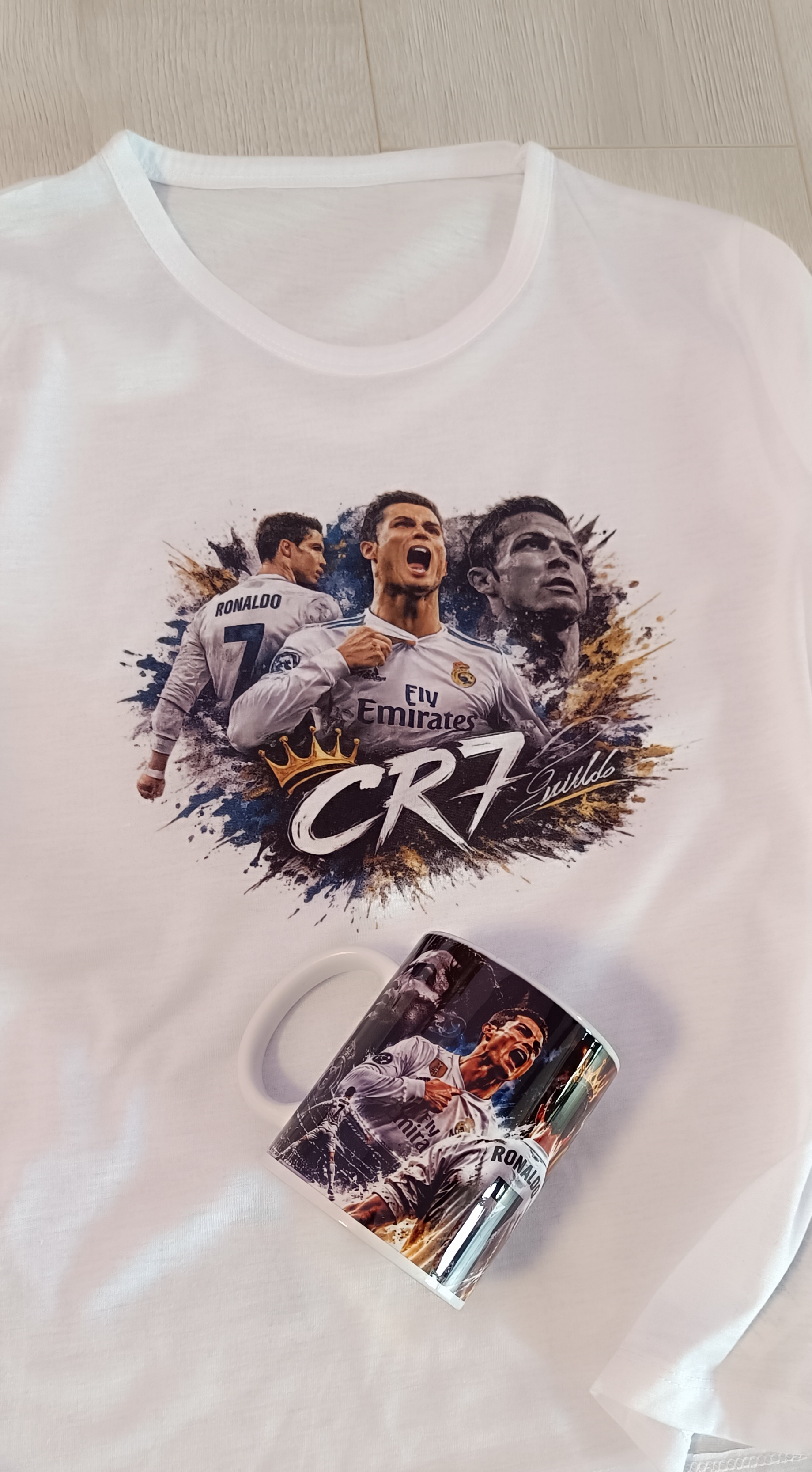 Комплект CR7 – тениска и чаша за фенове на Кристиано Роналдо