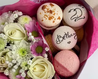 Medium Heart M&F Box preview 4