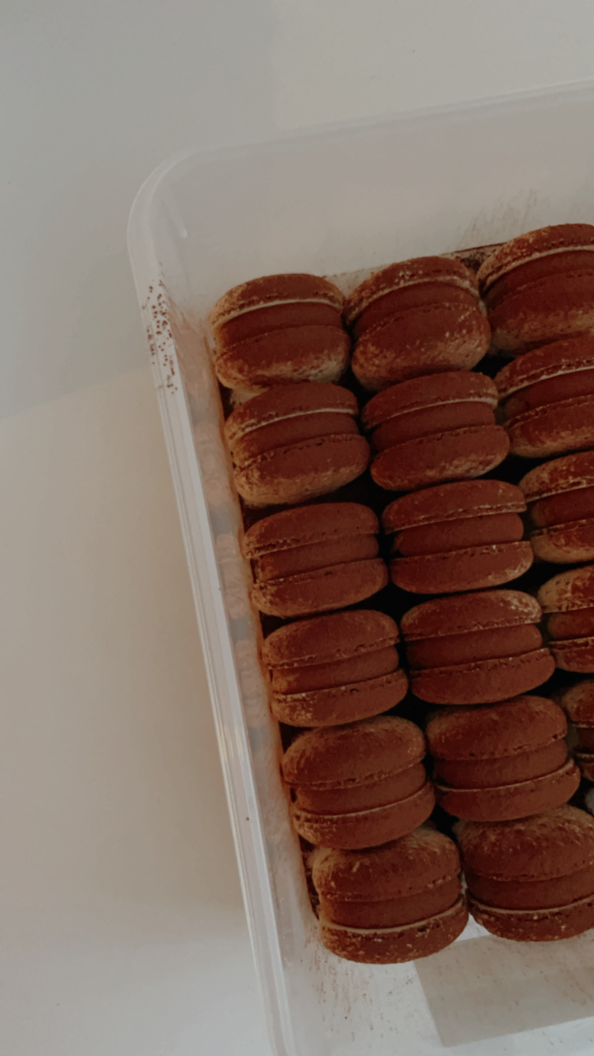 Tiramisu Macarons preview 4