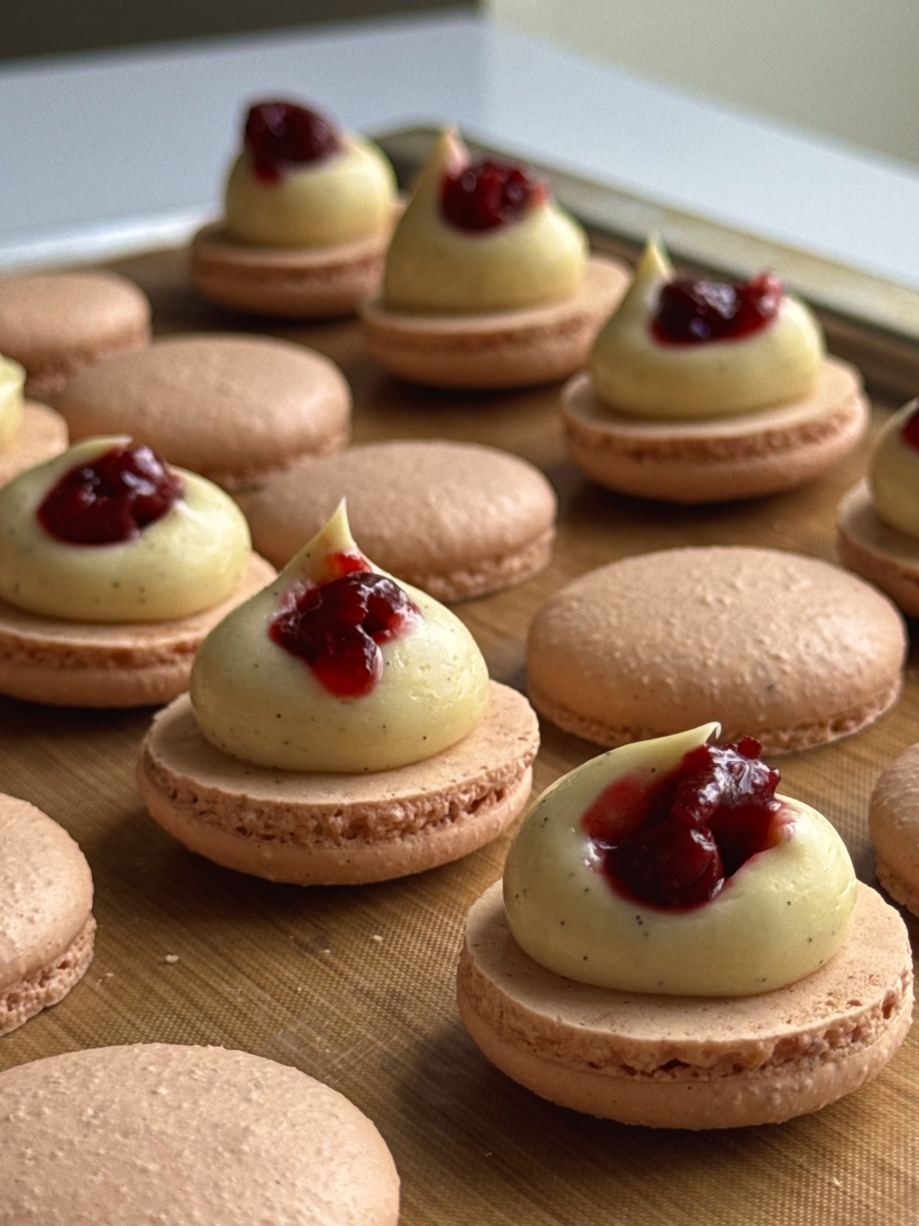 Pasticciotto Amarena Macaron Filling
