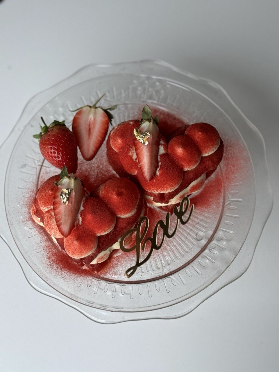 Strawberry Tiramisu Heart Mini Cakes preview 2