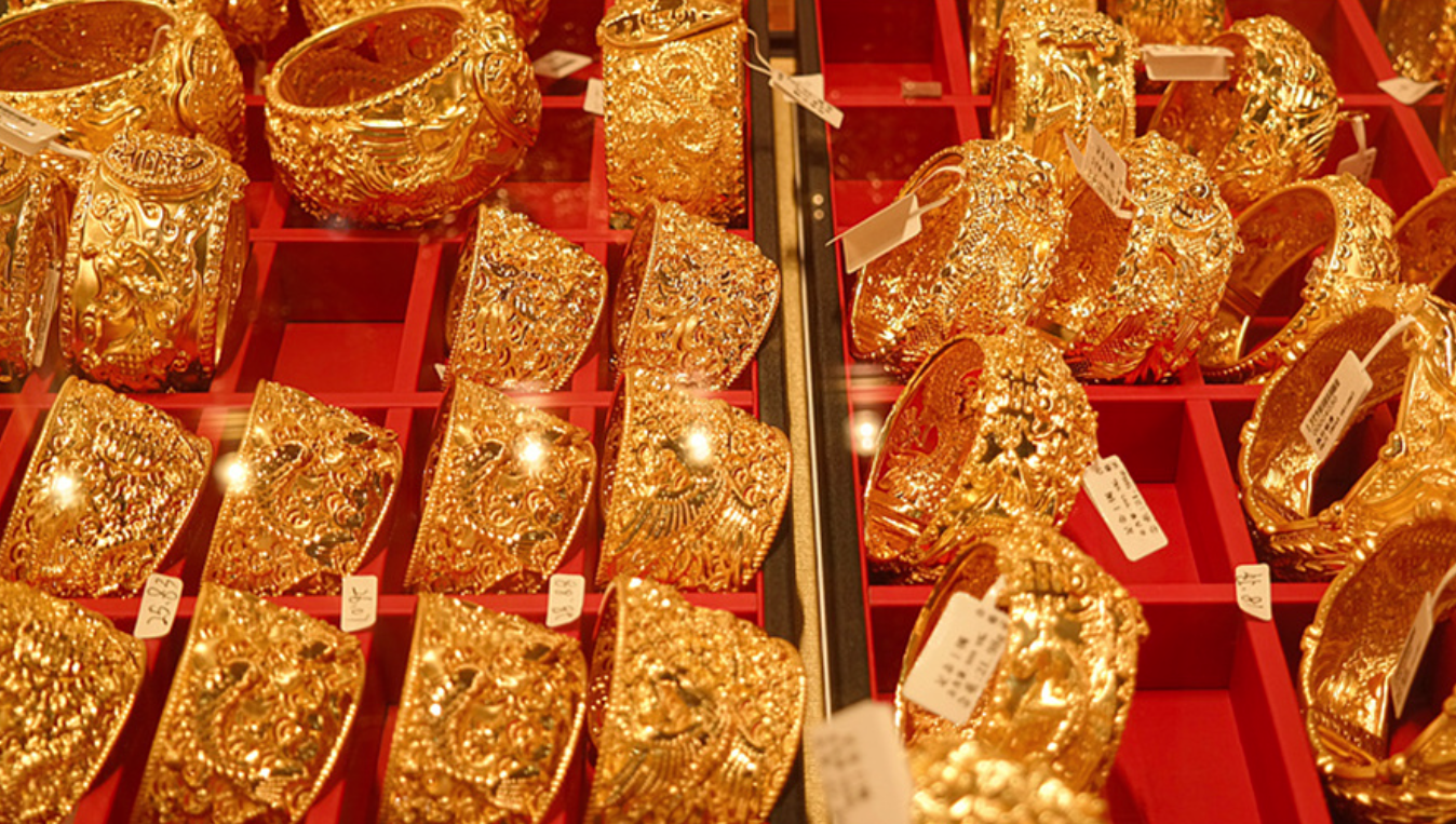 Trung Quốc chấm dứt ưu đãi thuế vàng: Động thái bất ngờ có thể làm “chao đảo” thị trường kim loại quý