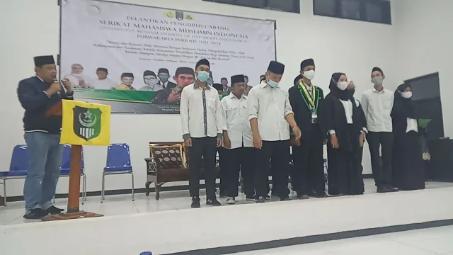 PB SEMMI Lantik Pengurus Serikat Mahasiswa Muslimin Indonesia Perdana di Purwakarta
