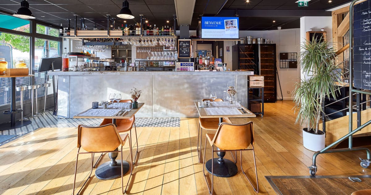 Rénover un bar ou tabac sans fermer — ConceptRenoDeco