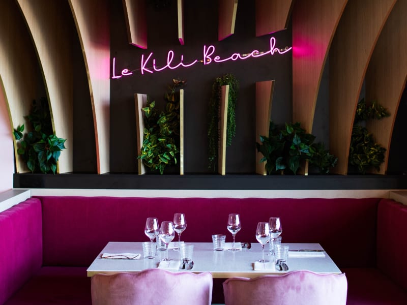 Agencement Le Killy Beach — Bar & Restaurant sur mesure — Saint Nazaire (44)