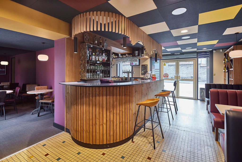 Agencement Café Sport — Tabac & Presse — Photo 8