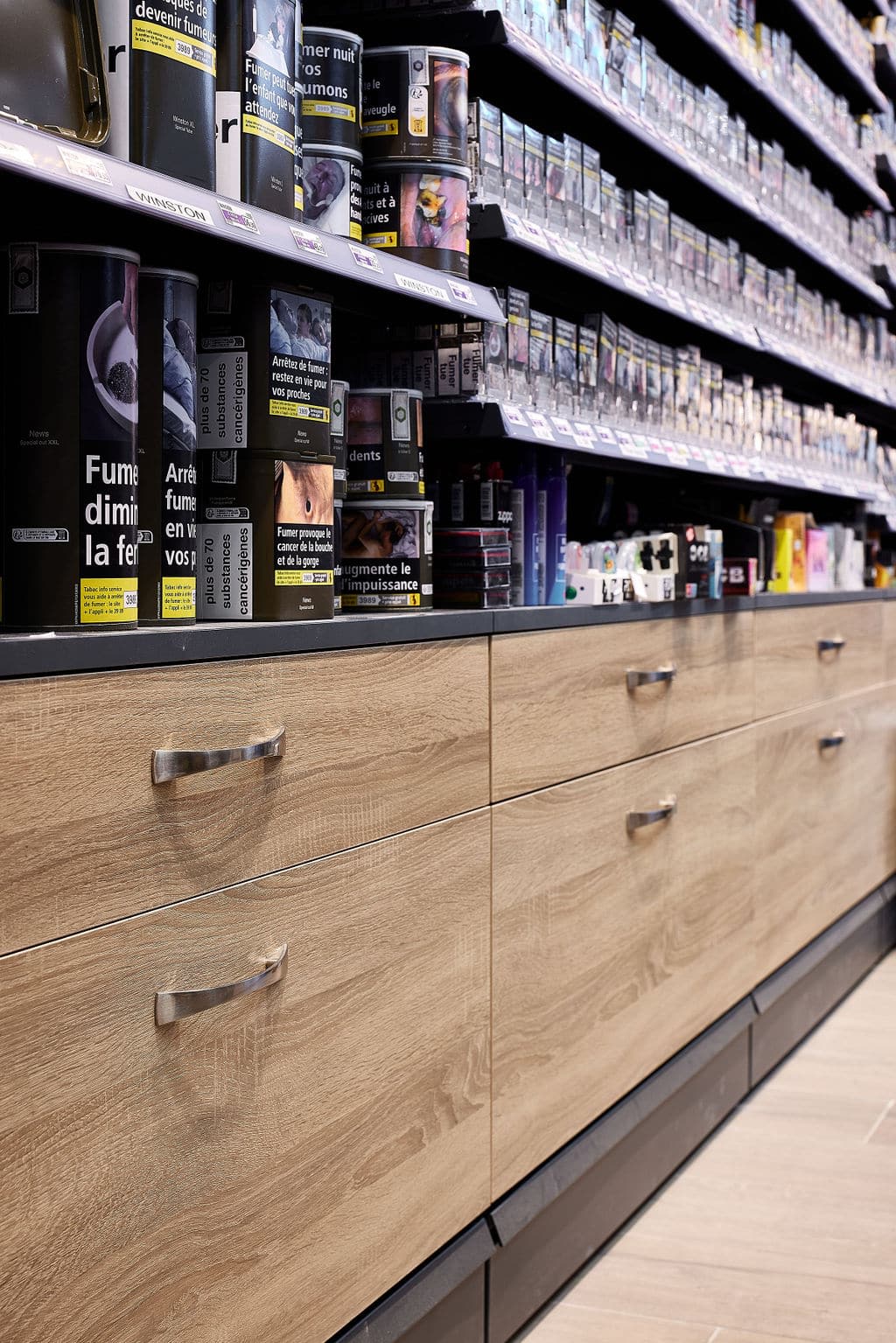 Agencement Tabac du Commerce — Tabac & Presse — Photo 4