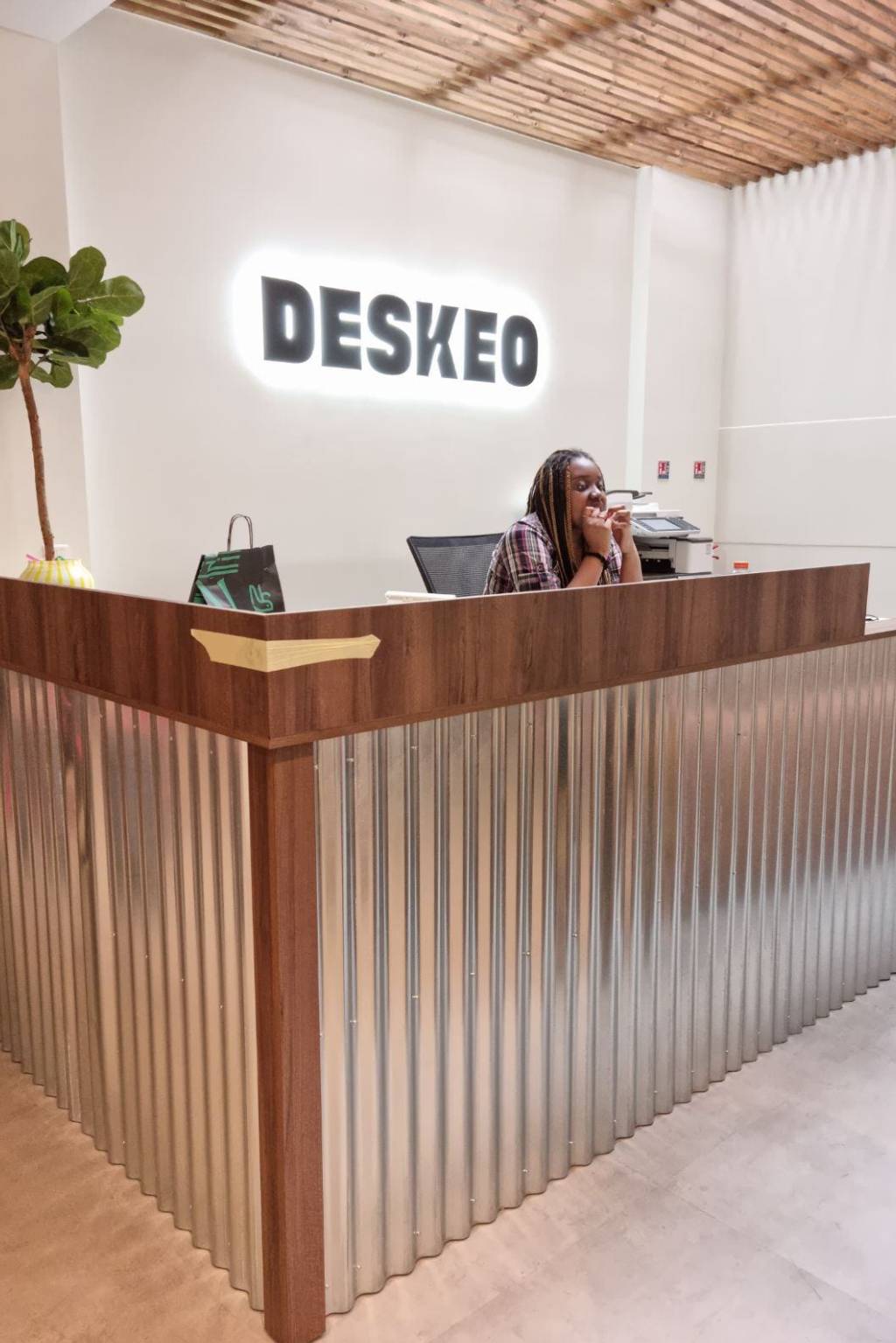 Agencement Deskeo — Espaces Corporate sur mesure