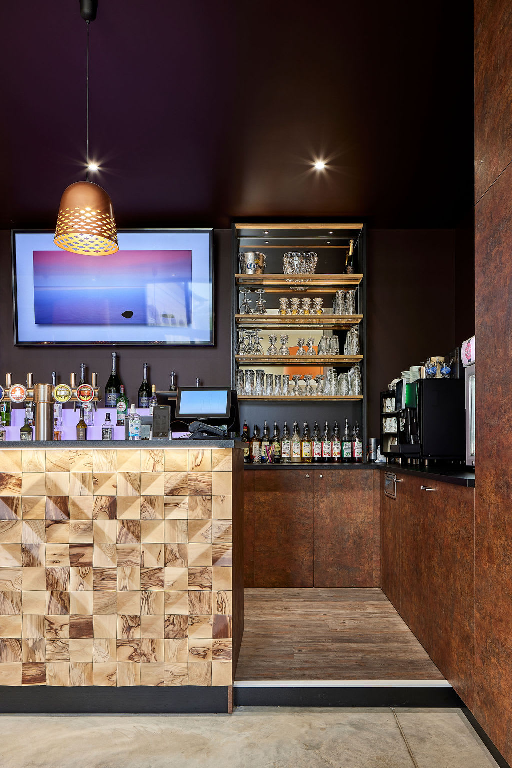 Agencement Orangerie Golf de la Cordelière — Hôtel — Photo 5