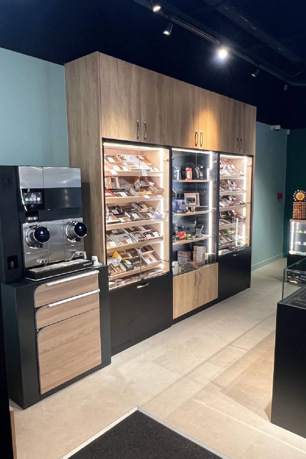 Agencement Tabac Tabagallia — Tabac & Presse sur mesure — Montesson