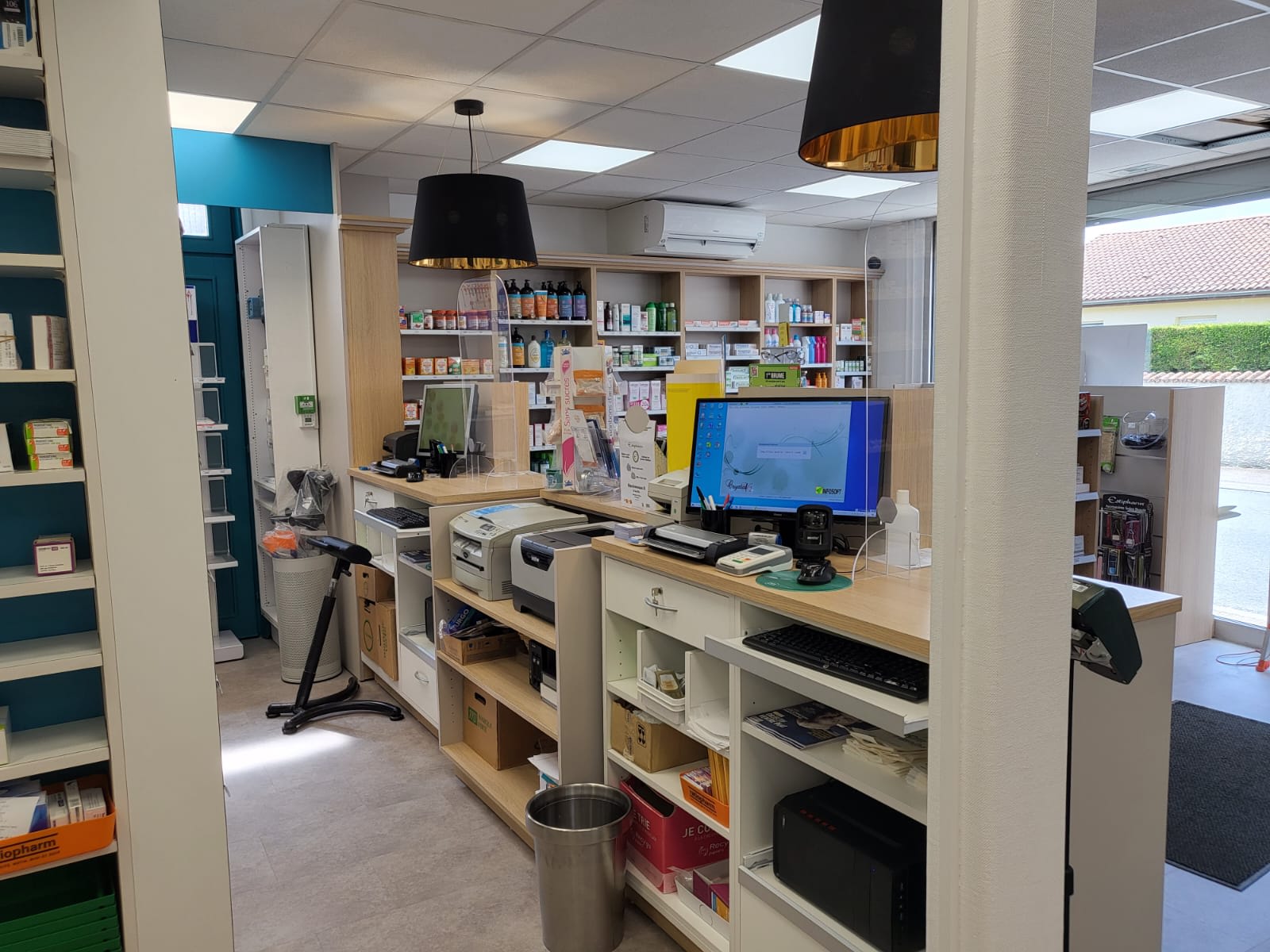 Agencement Pharmacie de Loisy sur Marne — Pharmacie — Photo 8 — Loisy sur Marne