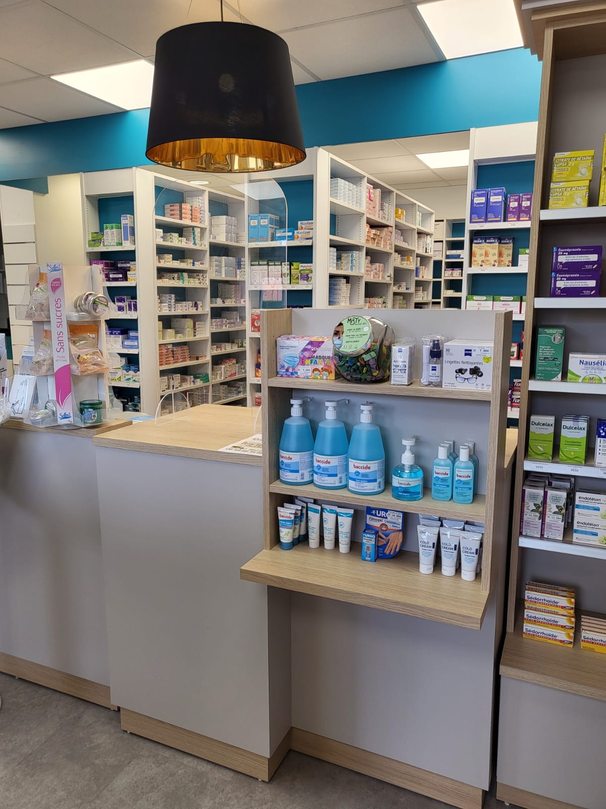 Agencement Pharmacie de Loisy sur Marne — Pharmacie — Photo 9 — Loisy sur Marne