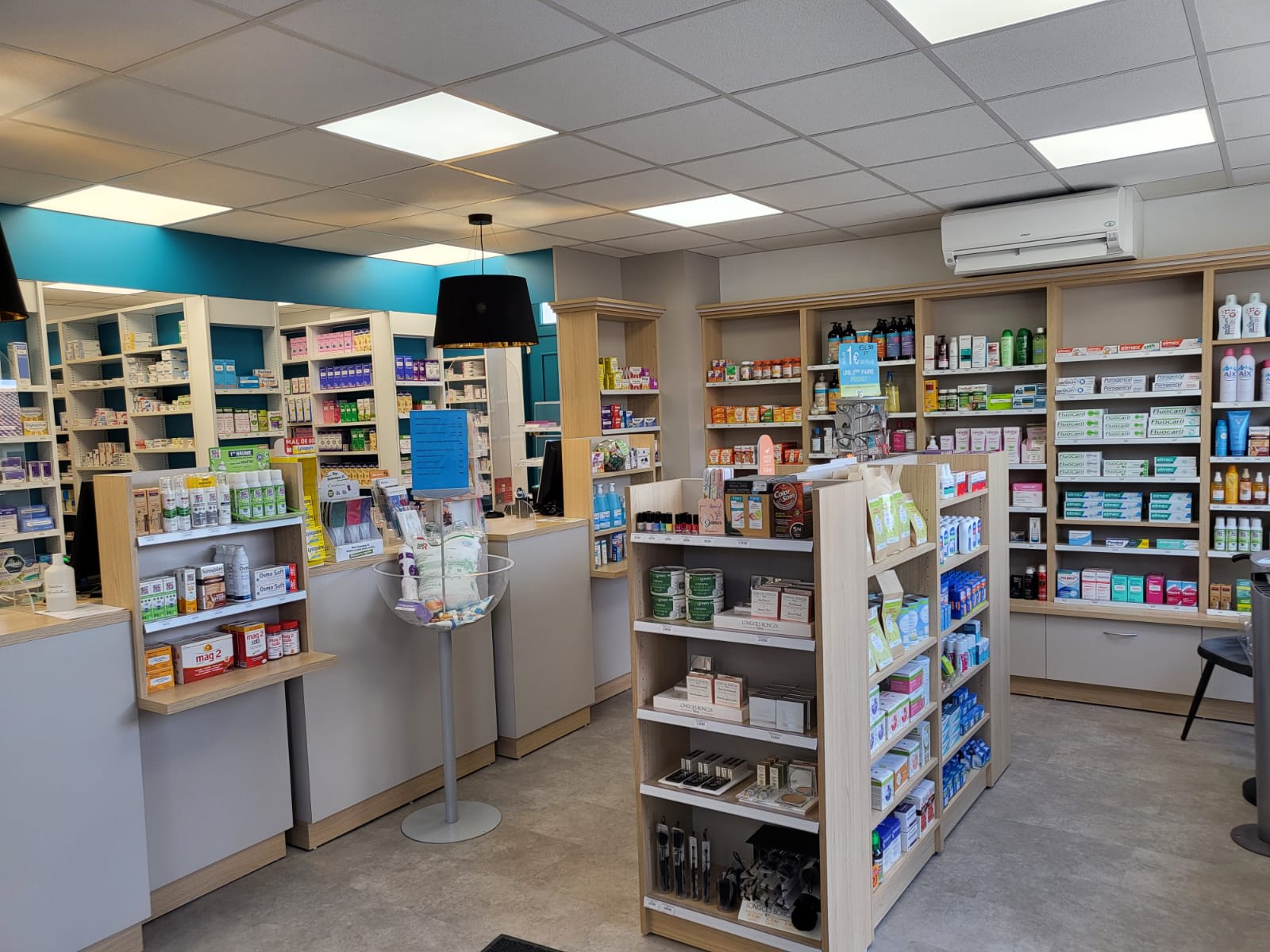 Agencement Pharmacie de Loisy sur Marne — Pharmacie — Photo 11 — Loisy sur Marne