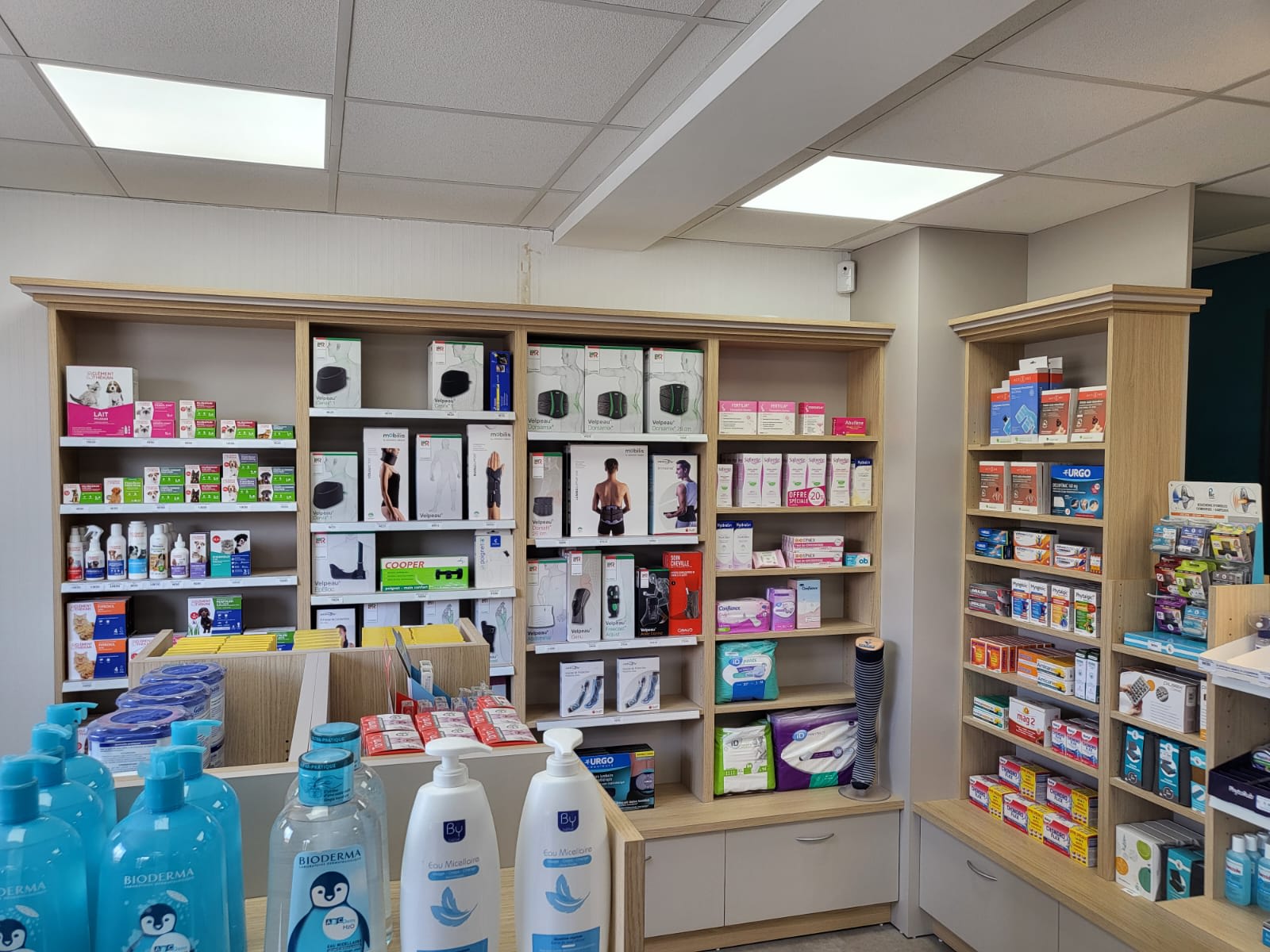 Agencement Pharmacie de Loisy sur Marne — Pharmacie — Photo 12 — Loisy sur Marne
