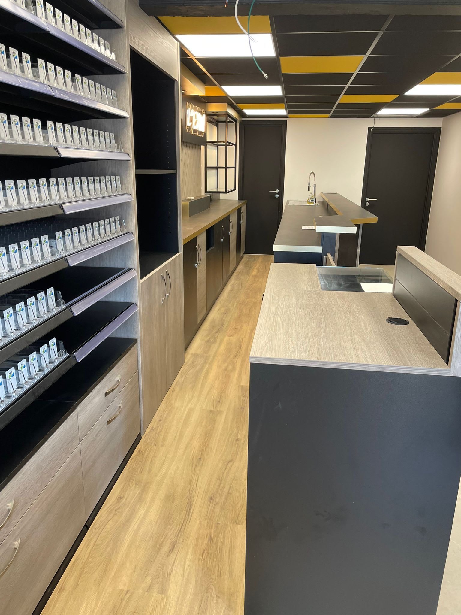 Agencement Tabac l’EXIN — Tabac & Presse — Photo 6 — EXINCOURT (89)