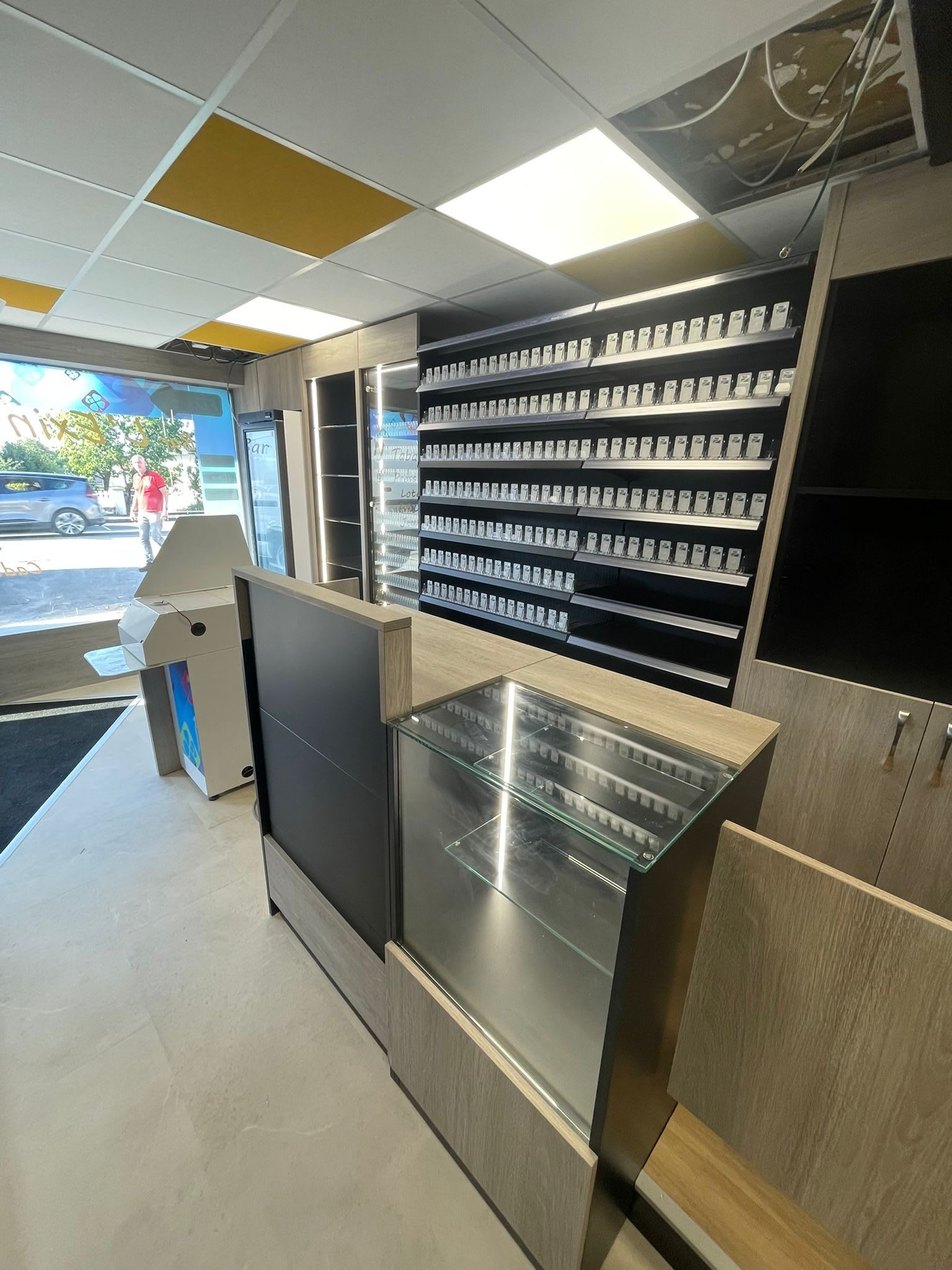 Agencement Tabac l’EXIN — Tabac & Presse — Photo 4 — EXINCOURT (89)