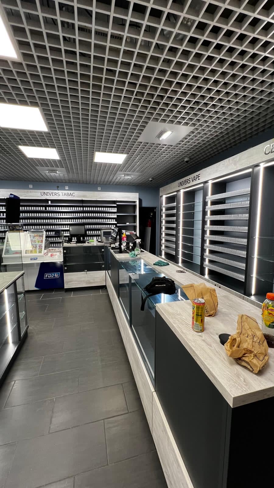 Agencement La Tabatière — Tabac & Presse — Photo 2 — Dormans (51)