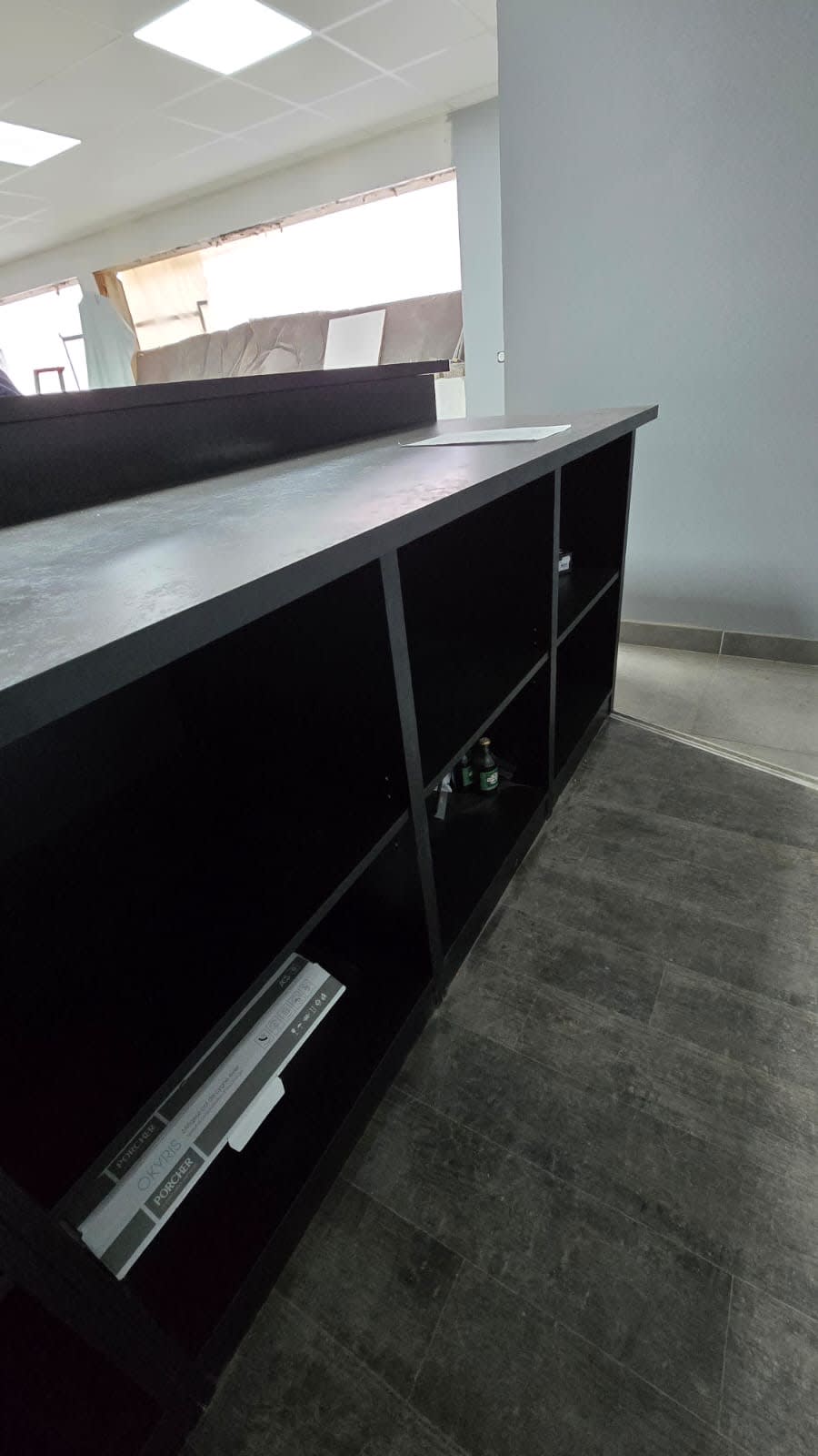 Agencement Bar tabac superette o doberman d'or — Tabac & Presse — Photo 7 — Sommesous (51)