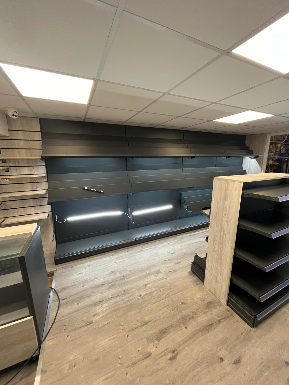 Agencement Bar Tabac Le Khedive — Tabac & Presse — Photo 5 — Epernay (51)