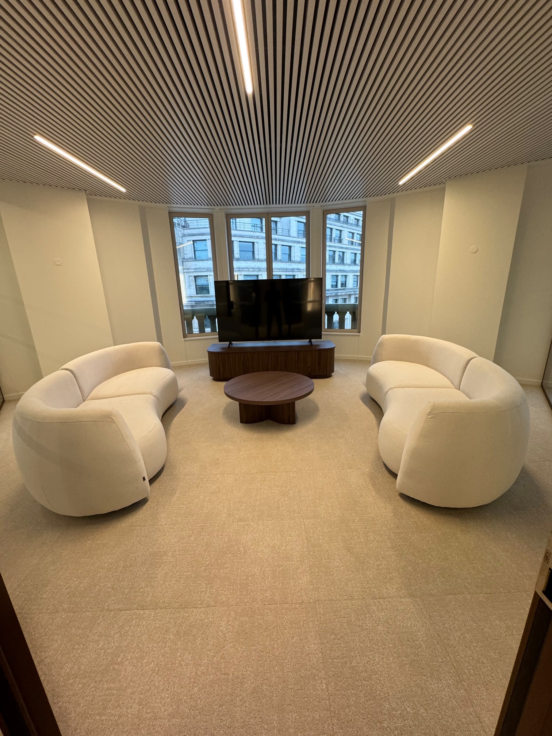 Agencement Polene (Groupe LVMH) — Espaces Corporate — Photo 16 — Paris 2 eme