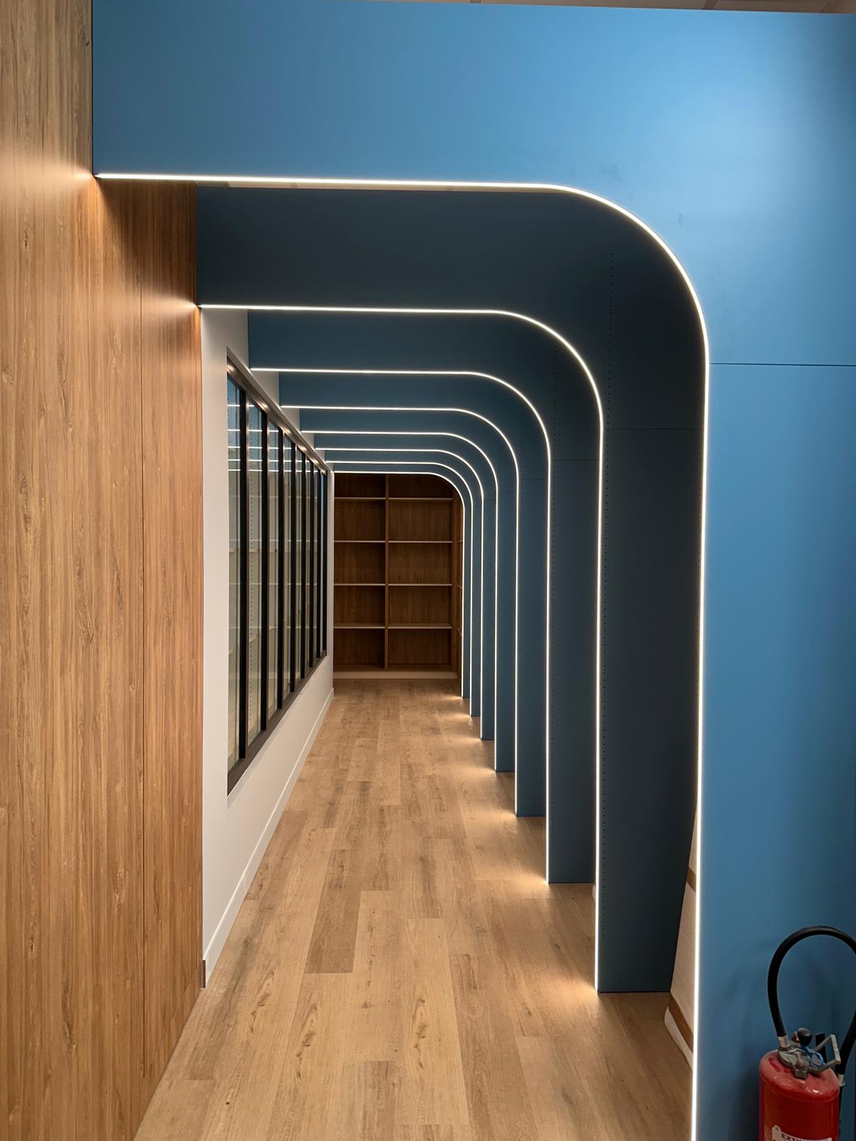 Agencement Eau Divine Piscines — Espaces Corporate — Photo 2 — Saint Julien les Villas (10)