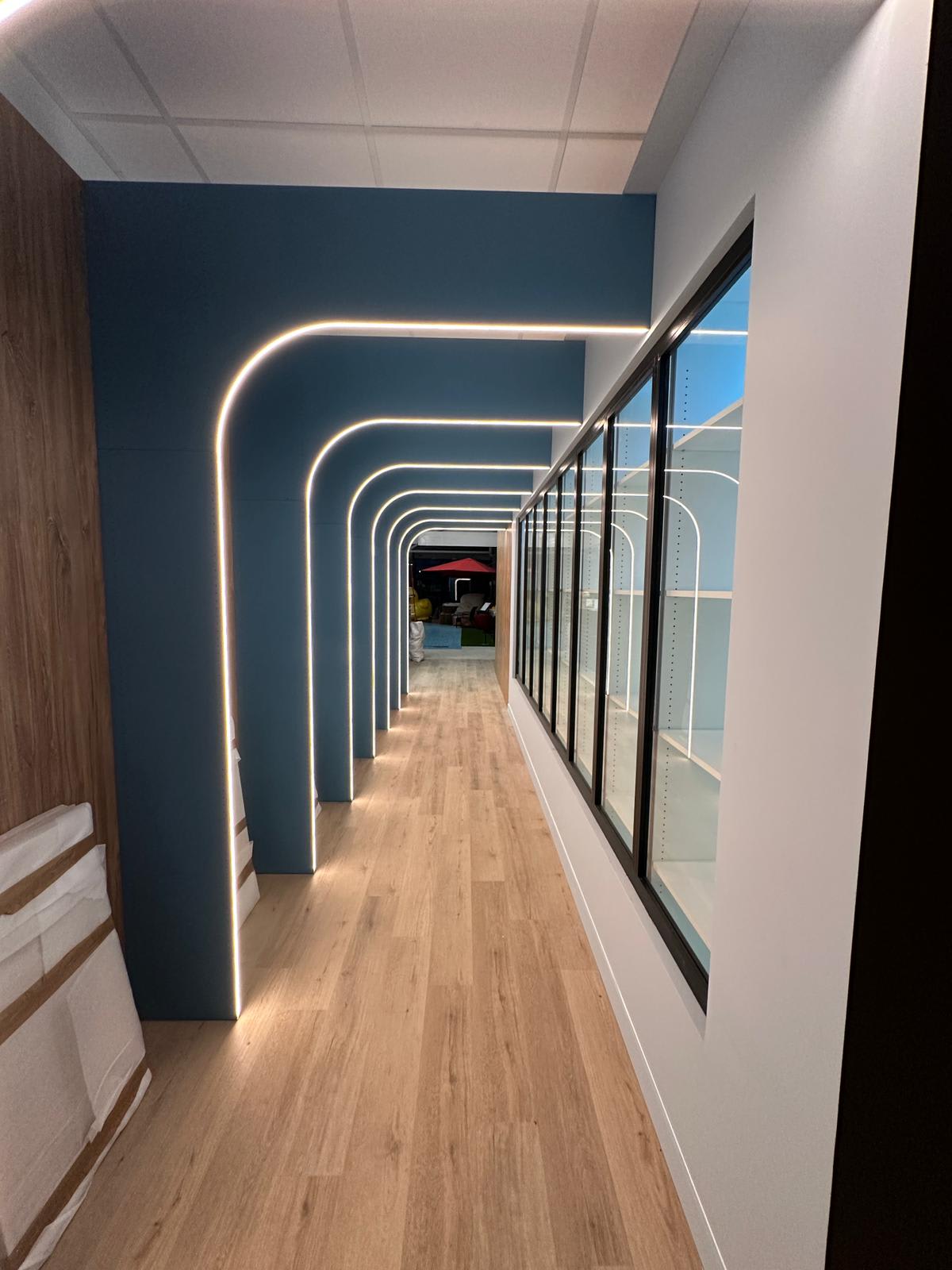 Agencement Eau Divine Piscines — Espaces Corporate — Photo 8 — Saint Julien les Villas (10)