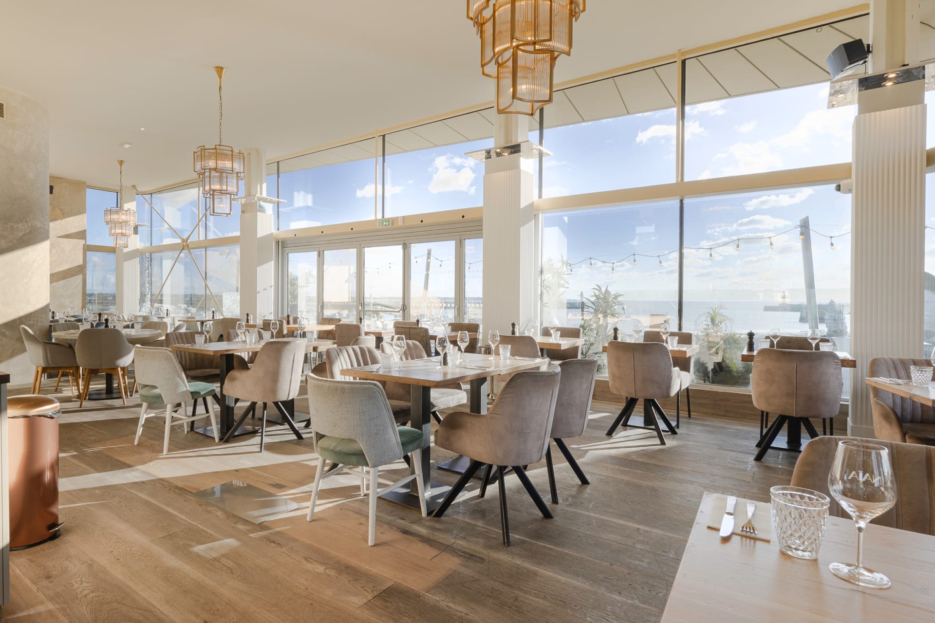 Agencement NAIA — Bar & Restaurant — Photo 1 — Saint Nazaire (44)