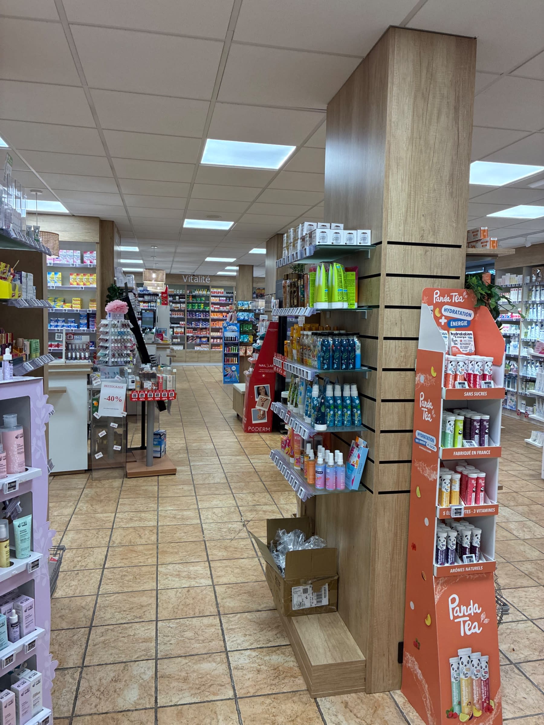 Agencement PHRMACIE VICTOR HUGO — Pharmacie — Photo 13 — GRETZ ARMAINVILLIERS