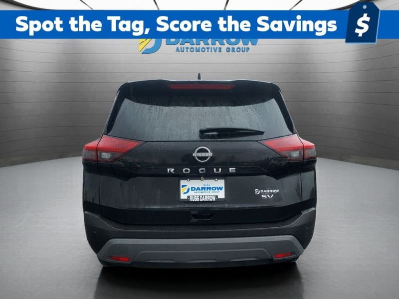 Nissan Rogue SV thumbnail 2