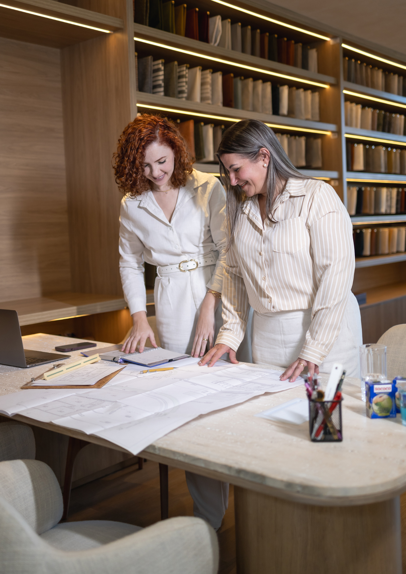 Mulheres na biblioteca